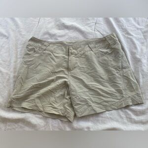 Columbia water shorts